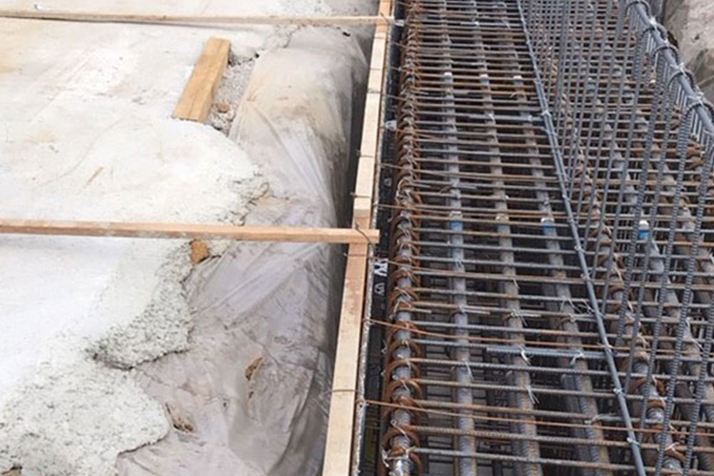 ユニット工法による最小限の余堀