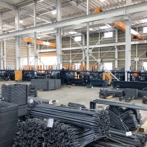 鉄筋加工スタッフ